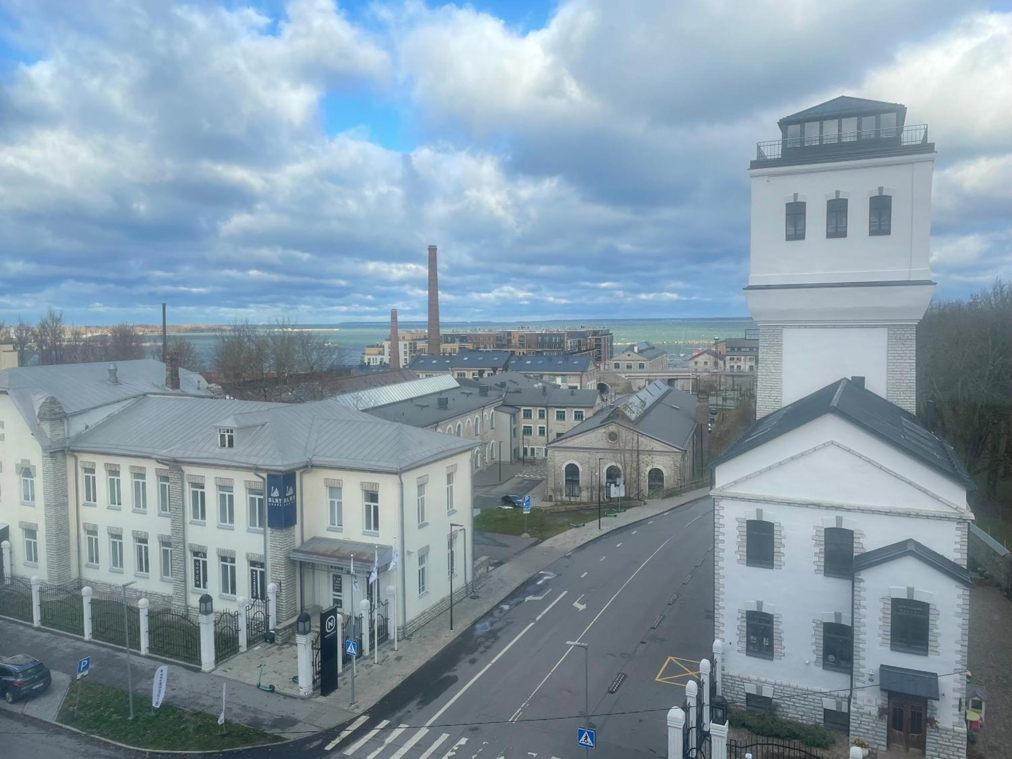 Seaview Noblessner Harbour Apartment, 8 Min To Downtown *